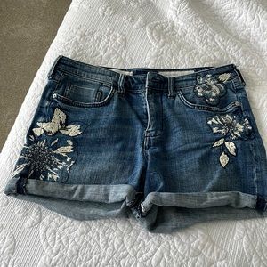 Anthropologie, Pilcro and the letterpress brand, size 27 jean shorts